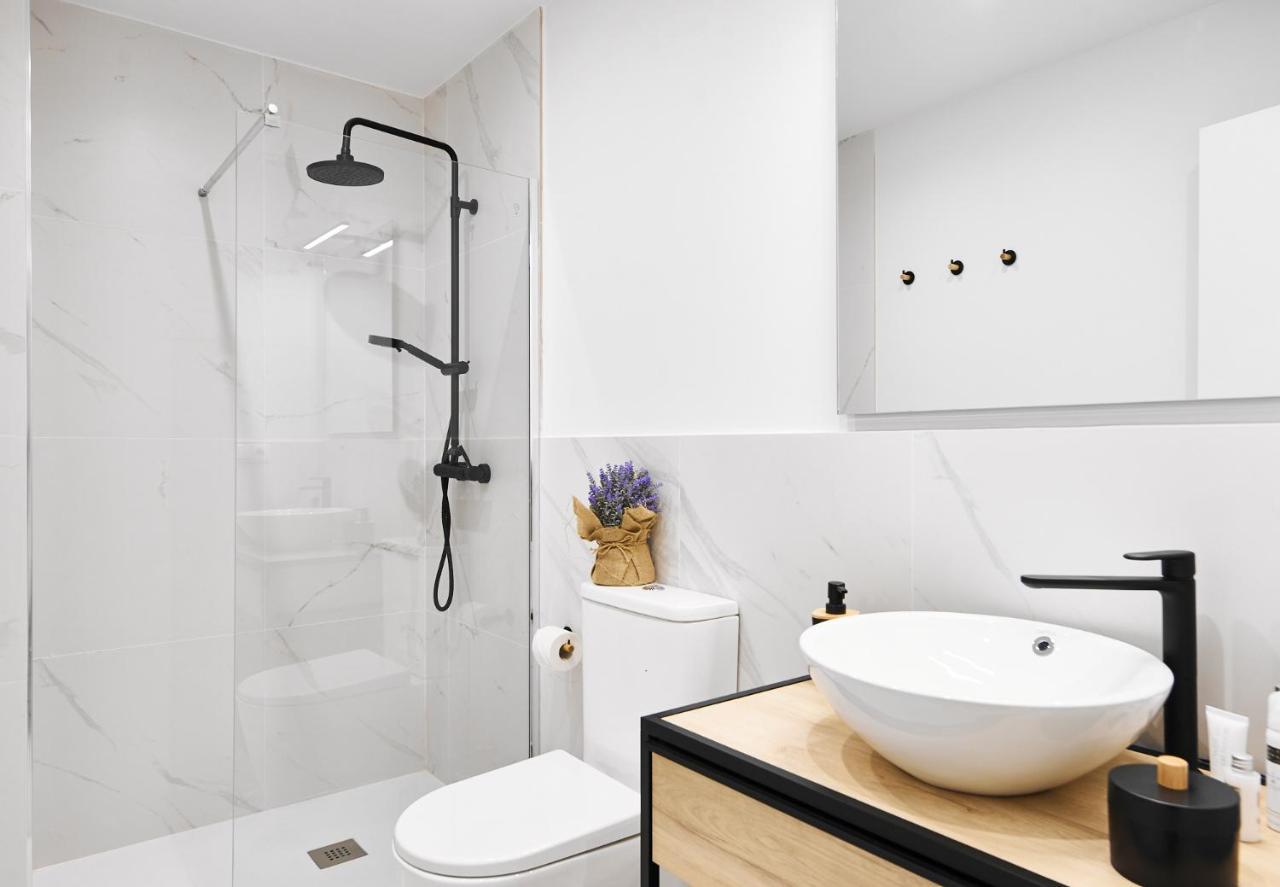 Conde Alcala Centro Parking Gratuito Apartment กรานาดา ภายนอก รูปภาพ